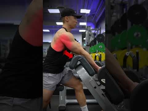 YouTube video demonstration: EZ-Bar Preacher Curl 3D Form & Technique Demonstration