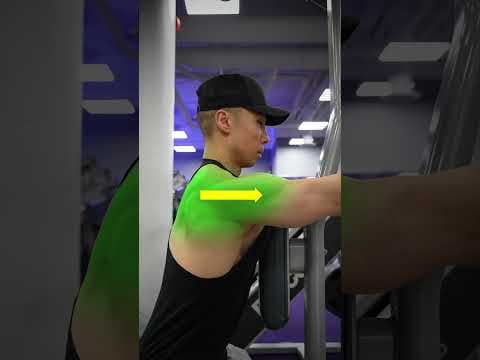 YouTube video demonstration: Reverse Pec Deck Machine 3D Form & Technique Demonstration